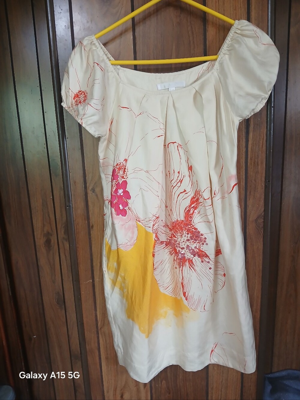 Chaber Cream Scoop-Neck Top with Subtle Texture